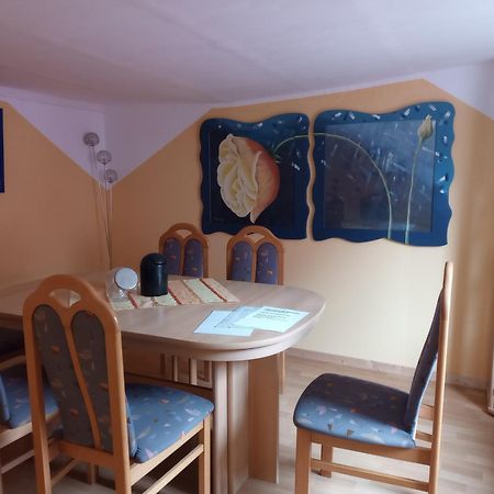 Ferienwohnung In der Kehr Briedel Exterior foto