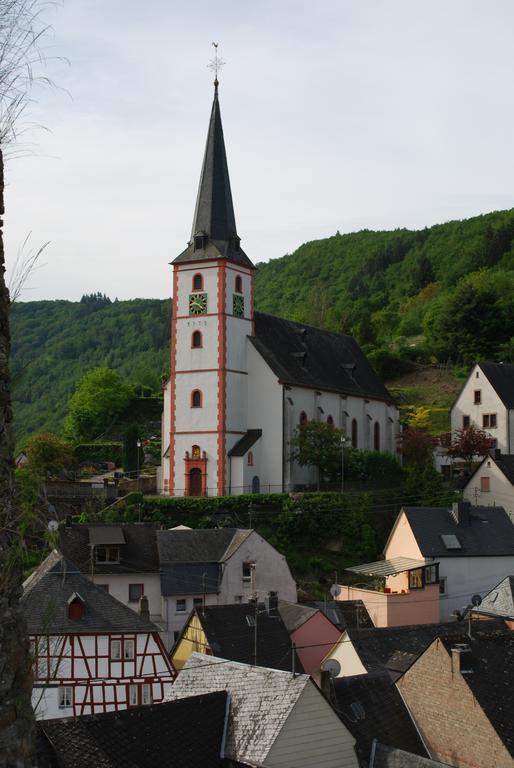 Ferienwohnung In der Kehr Briedel Exterior foto