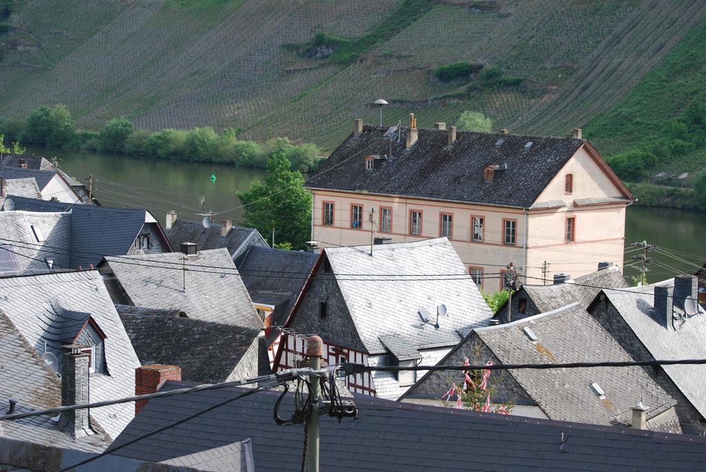 Ferienwohnung In der Kehr Briedel Exterior foto