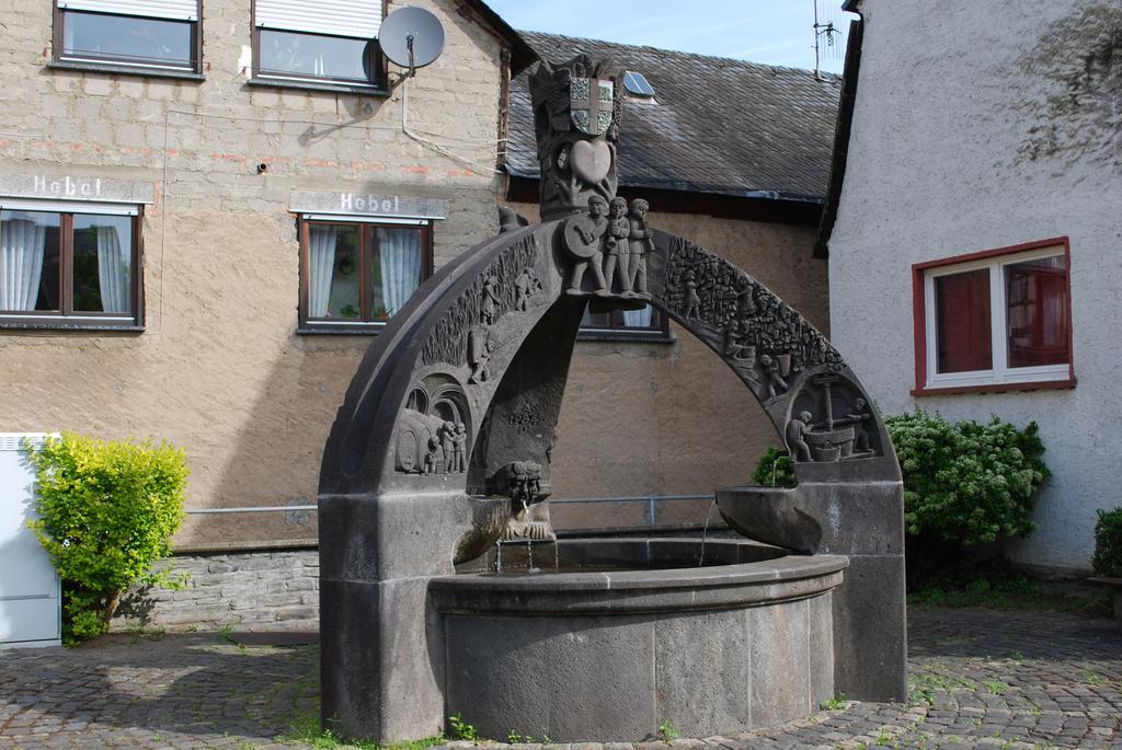 Ferienwohnung In der Kehr Briedel Exterior foto